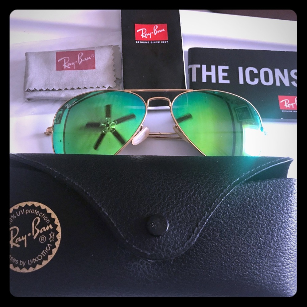 RAY-BAN GREENISH BLUE SUNGLASSES